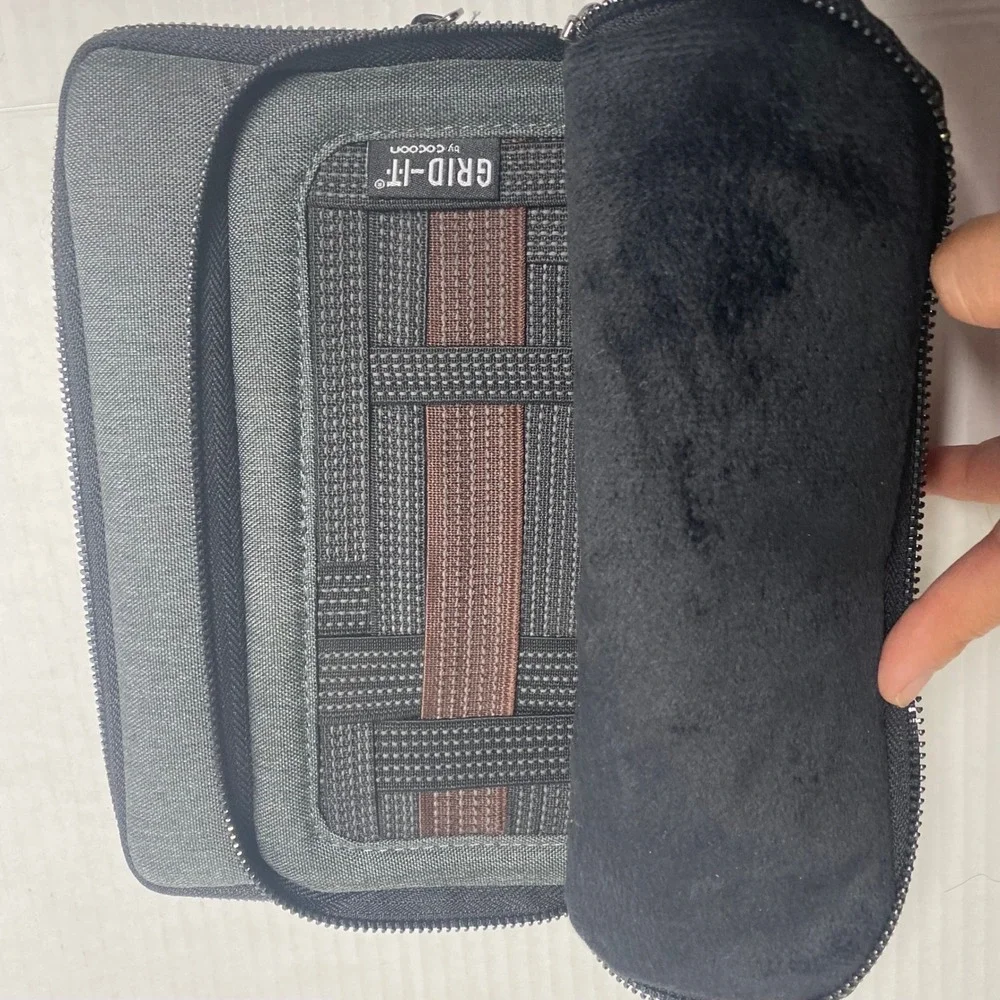 Cocoon‎ Grid It Tech Organizer Pouch Case Bag Dark Gray Storage Tablet IPad Case